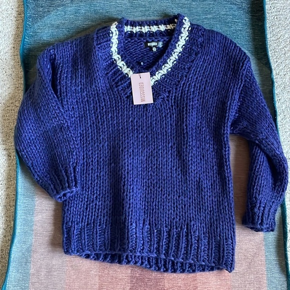 NWT Misguided Chunky V Neck Knit Sweater - Picture 6 of 9